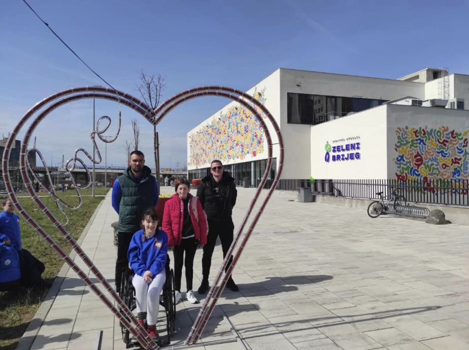 Šibenske parakaratašice Nika i Dora osvojile zlato na turniru u Sisku