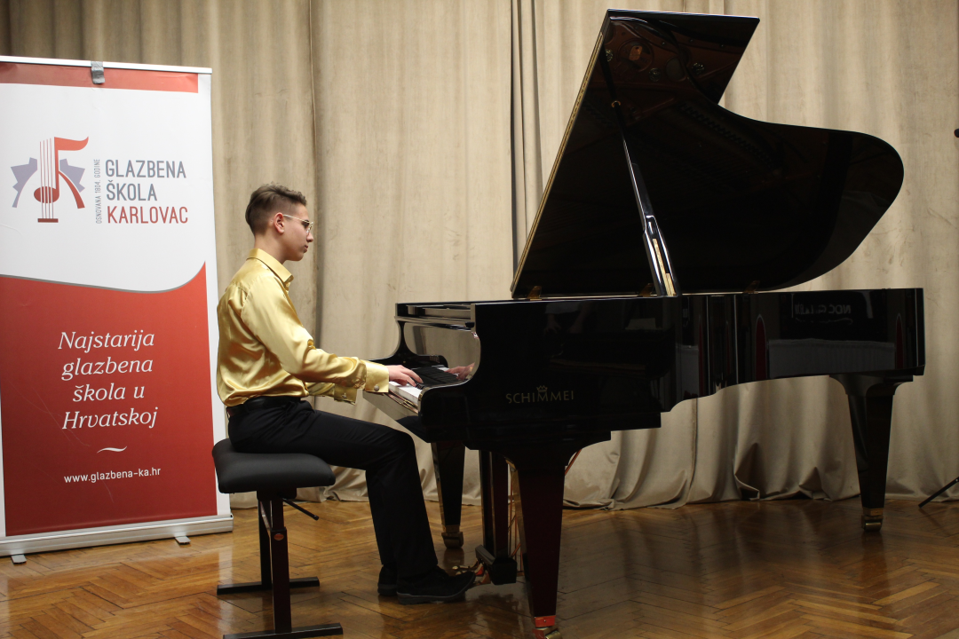 Na manifestaciji posvećenoj J.S.Bachu svirali sunagrađivani učenici glazbene škole Ivana Lukačića