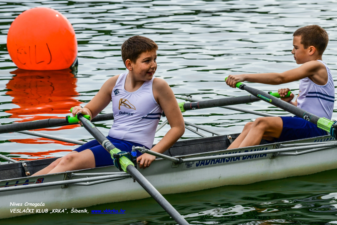 U Zatonu se za vikend okupilo oko 450 sportaša, veslači Krke odlični