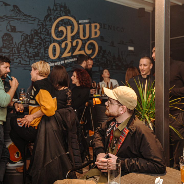 I ovaj vikend očekuje vas super provod u Pubu 022 na Šubićevcu!
