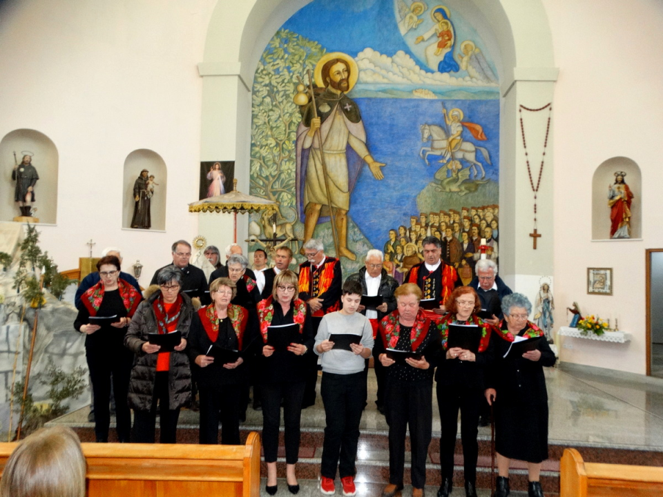 Održana 26. smotra crkvenog pučkog pjevanja Šibenske biskupije 'Puče moj' u Zatonu