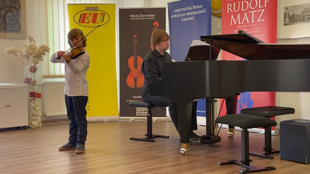 Mladi šibenski glazbenici uspješni na međunarodnom gudačkom natjecanju