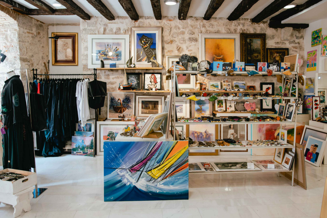 Proljeće u Galeriji Juraj Dalmatinac donosi slikarsku poetsku fantastiku po sniženoj cijeni