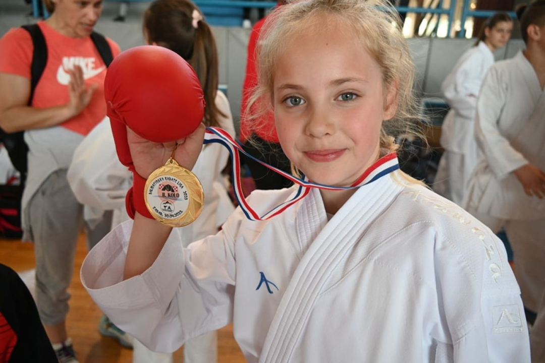 Veliki uspjeh mladih tišnjanskih karataša na II. kolu Dalmatinske karate lige 