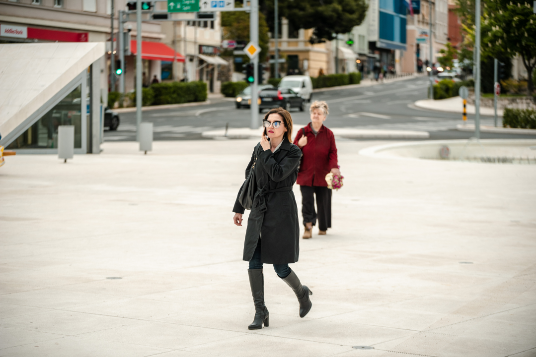 Trendi kombinacije lijepih sugrađanki pružit će vam pregršt modnih ideja za naredne dane!