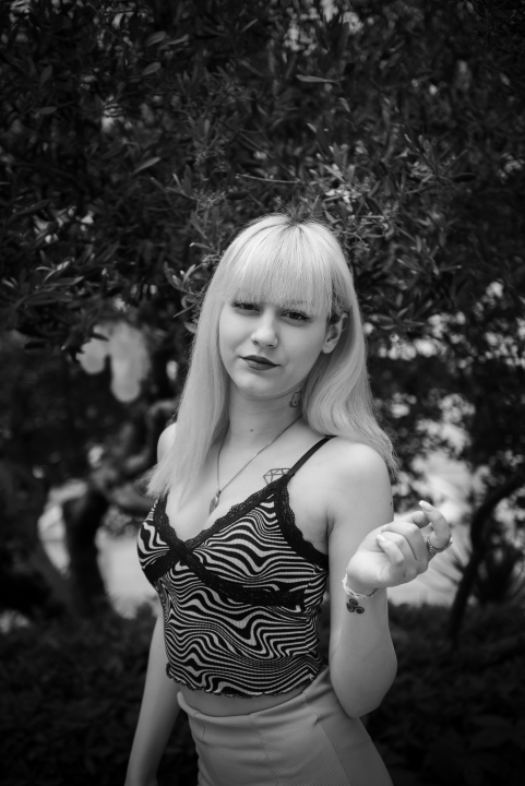 Franka Frkić mlada je trap glazbenica iz Tisnog: 'Traumatični trenutci bude mi inspiraciju' 