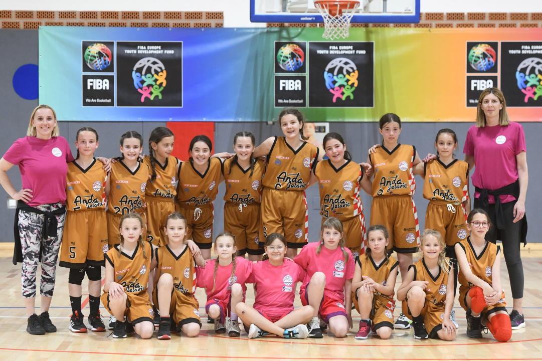Mlade igračice Košarkaške akademije Anđa Jelavić srebrne na Prvenstvu Hrvatske