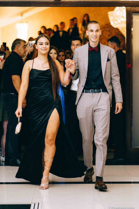 Zavirite na maturalni ples Srednje strukovne škole (1)