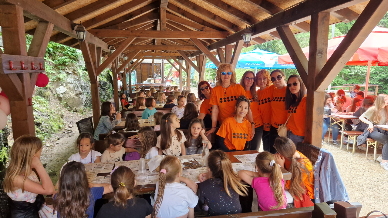 Najmlađi šibenski pjevači 'Cvrčci' nastupili na smotri dječjih zborova u Ravnoj Gori