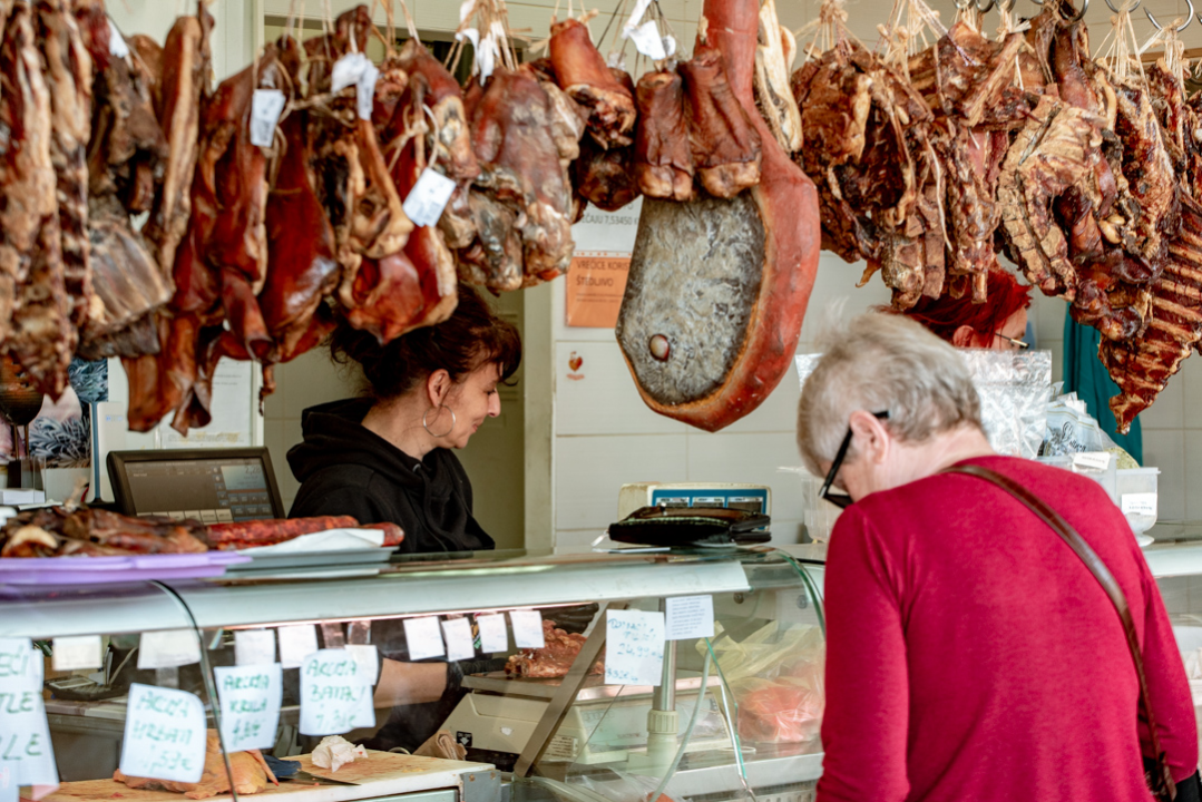 Delikatese Petrović sa šibenske pijace proširile svoju ponudu: Traže i vozača na neodređeno vrijeme