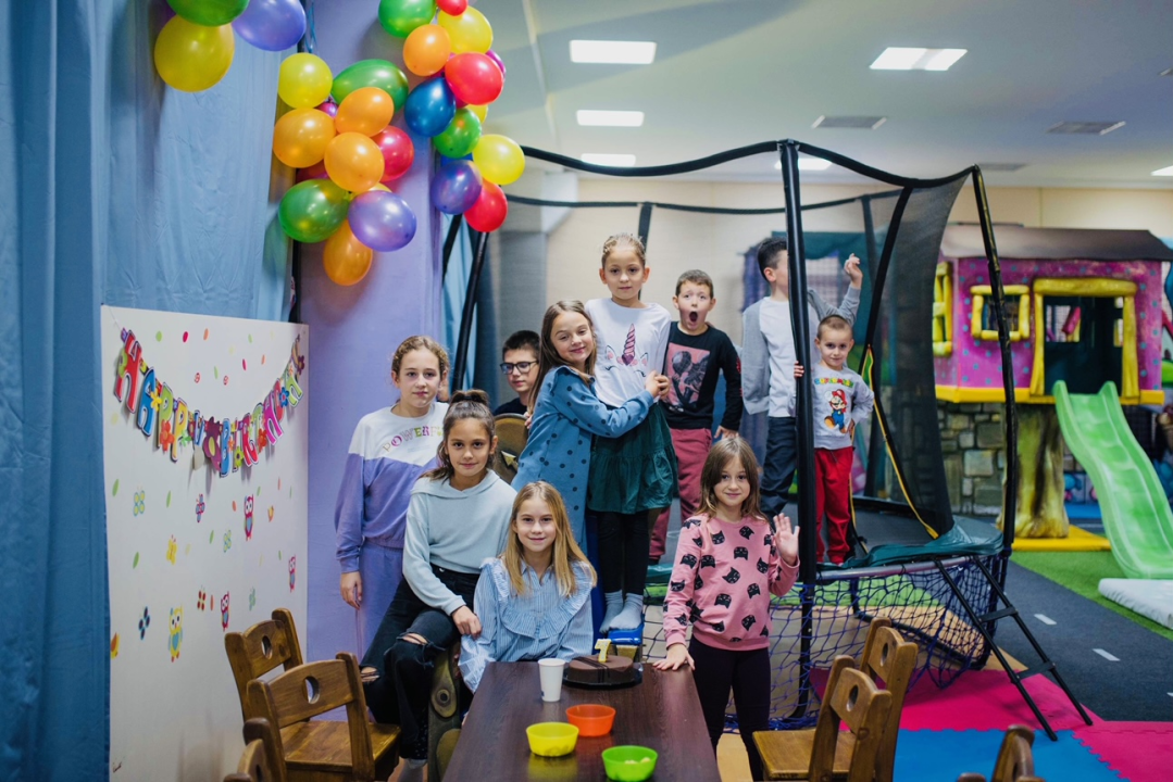 Neka vaša djeca proslave rođendan daleko od vrućina u FunTasticu! 