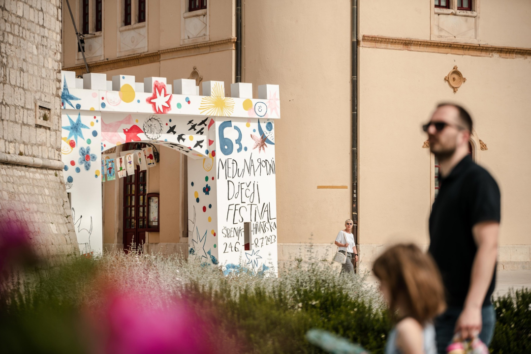 Festivalska vrata označavaju početak vladavine djece: Šibeniče, budi dite!