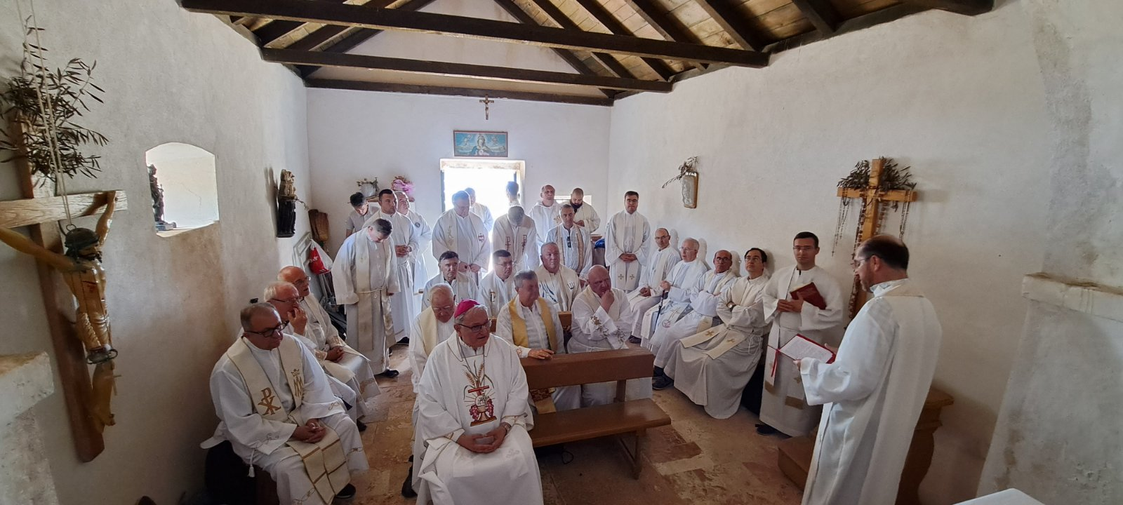 Svećenički dan Šibenske biskupije proslavljen na Kornatima