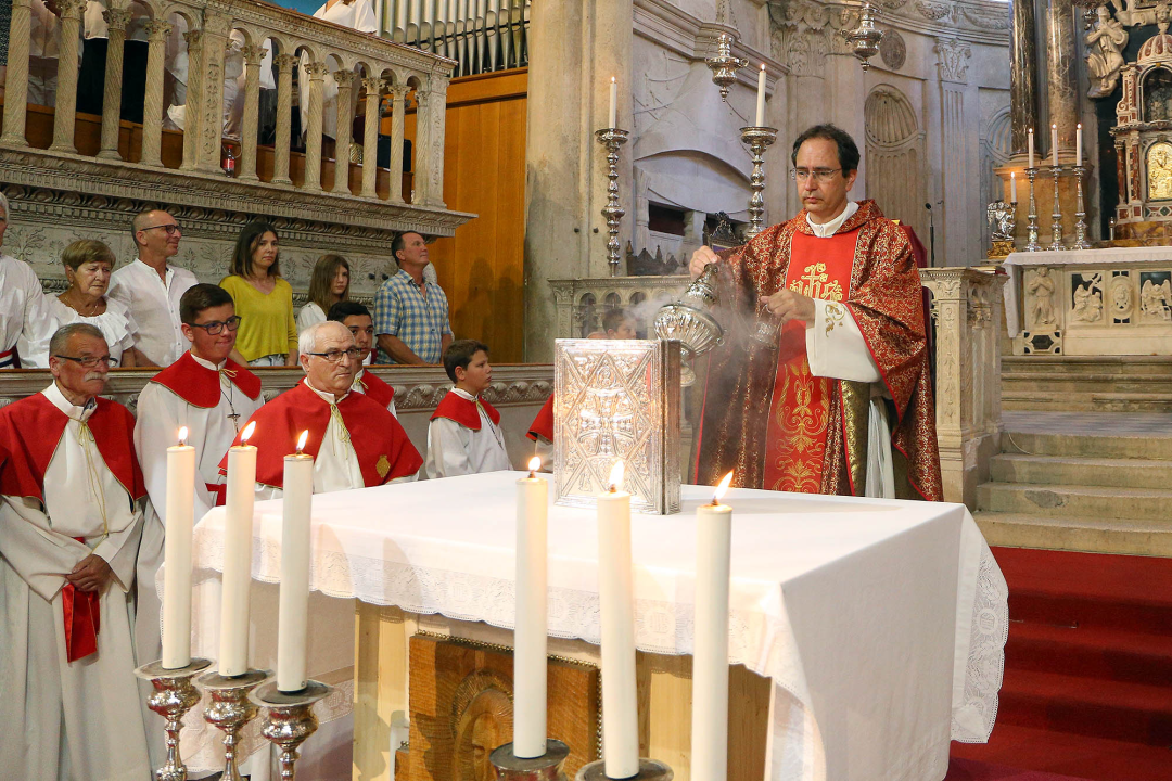 Don Krešimir Mateša proslavio 25 godina svećeništva