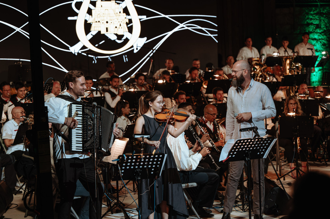 Od Cohena do Lady Gage: Glazbari na sv.Mihovilu proslavili 175 godina od osnutka