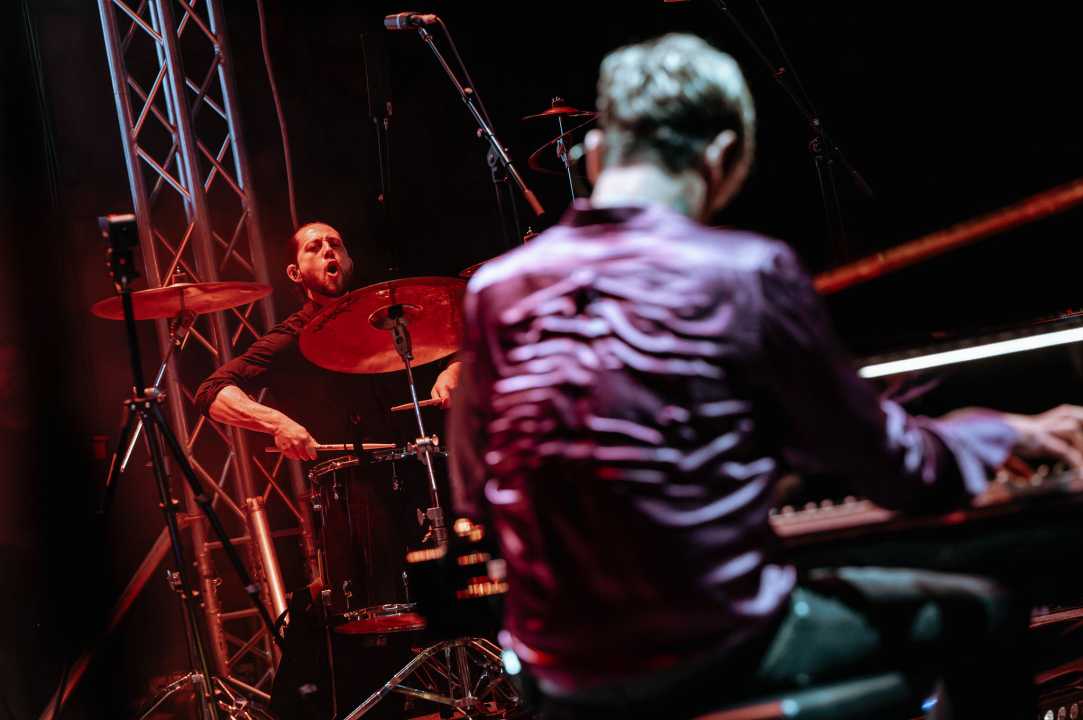 Maksim Mrvica impresivnim koncertom na tvrđavi sv. Mihovila potvrdio svoj zvjezdani status 