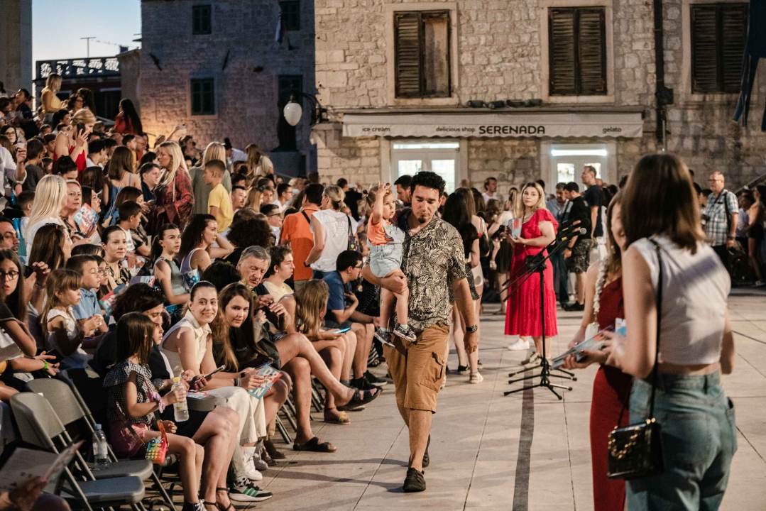 'Dražen' zatvorio 63. MDF: Gledatelji oduševljeni predstavom o košarkaškom Mozartu