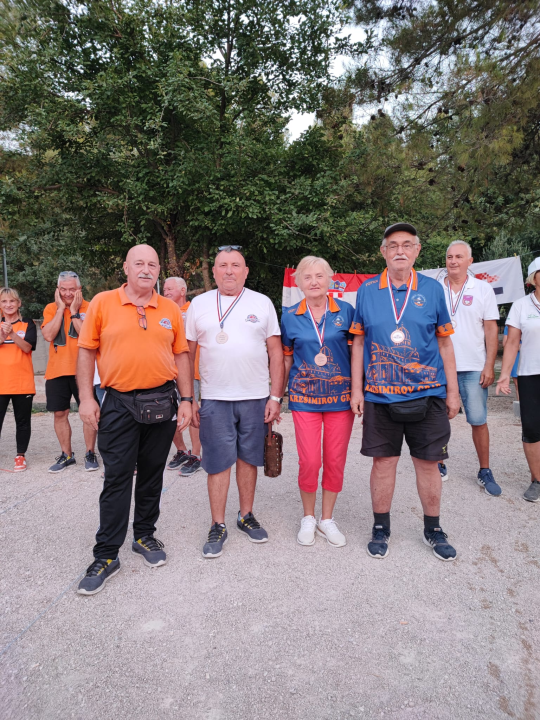 Ozren Mandić, Ida Čekić i Krešimir Ivančević iz PK Dalmatino državni prvaci u petanquama mix triplette  