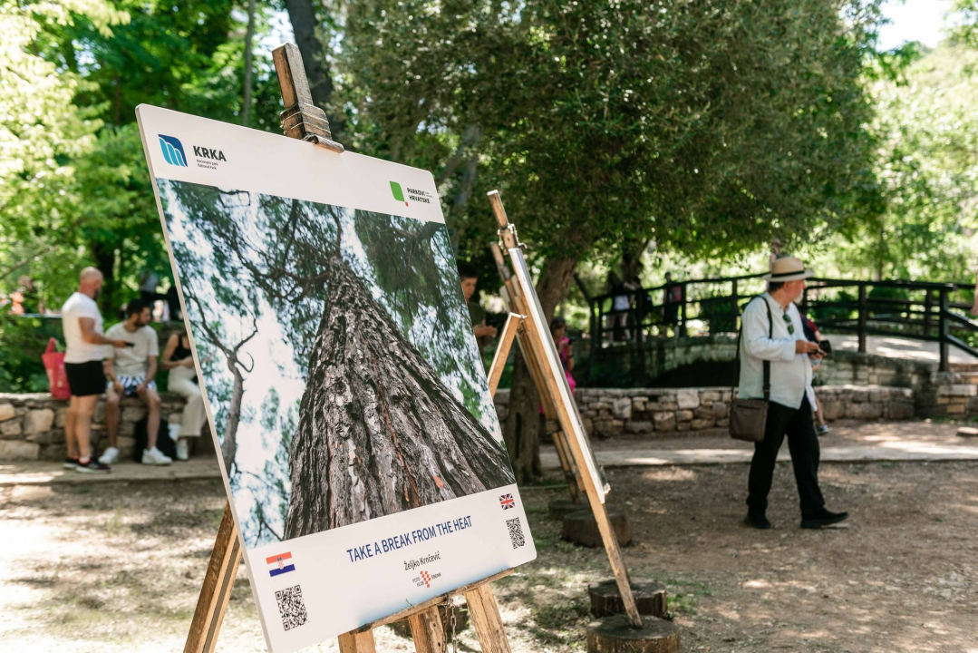 U NP Krka otvorena izložba fotografija: 'Cilj je osvijestiti važnost šuma za smanjenje utjecaja klimatskih promjena' 