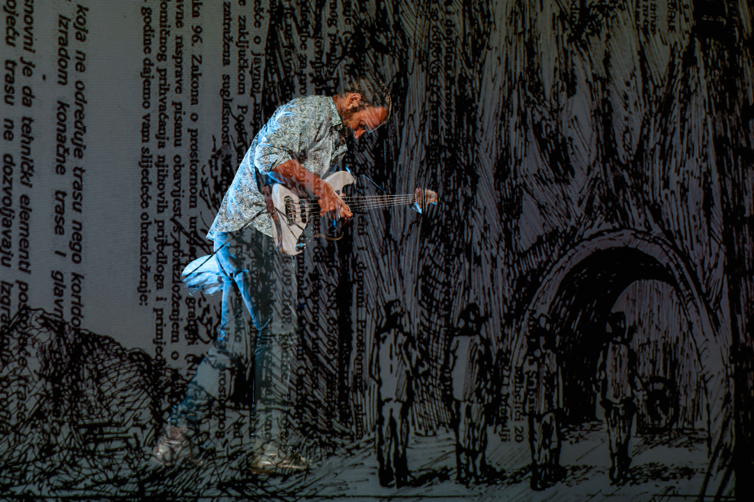 Vedran Ružić na Baroneu oduševio sa '6 metara', zanimljivim dokumentarcem pa jazz koncertom