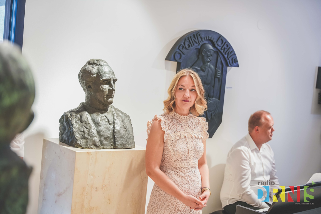 Gradski muzej Drniš dobio novi stalni postav: Izložena neprocjenjiva zbirka Ivana Meštrovića