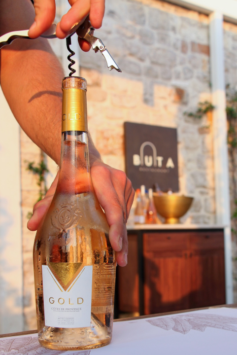 Hespo časti vrhunskim popustima do kraja kolovoza!  