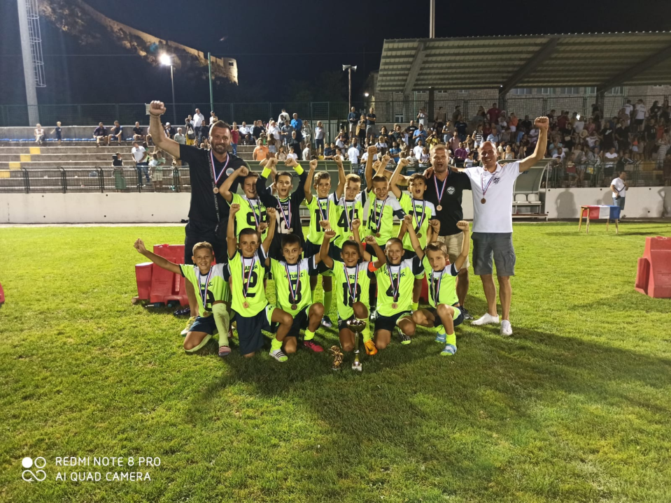 Škola nogometa Sebenico City sa dvije selekcije na turniru &quot;Mali Uskok&quot;, došli do jedne bronce