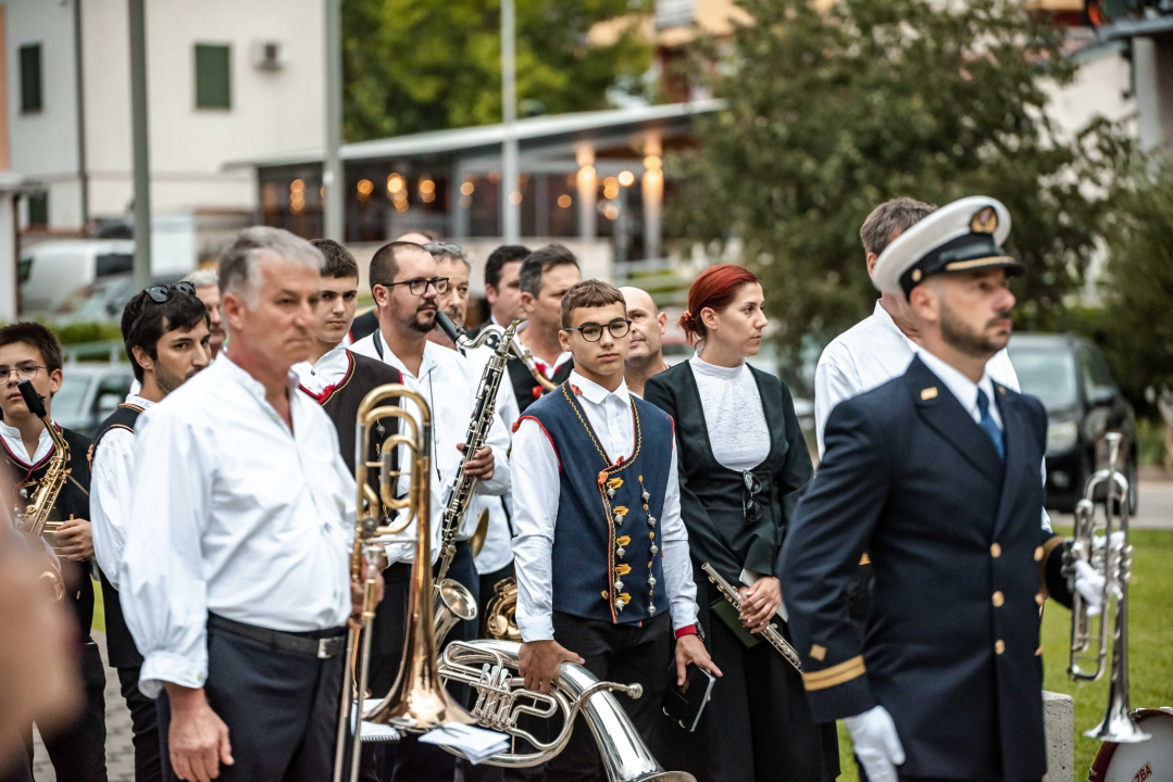 Unatoč prolomu oblaka, grmljavini i pljusku, Šibenčani pokazali koliko im znači Rujanski rat 