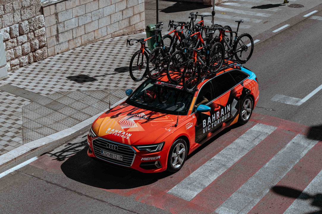 Preko 120 biciklista protutnjalo je kroz Šibenik: Slika odlazi na šest kontinenata i u 130 zemalja 