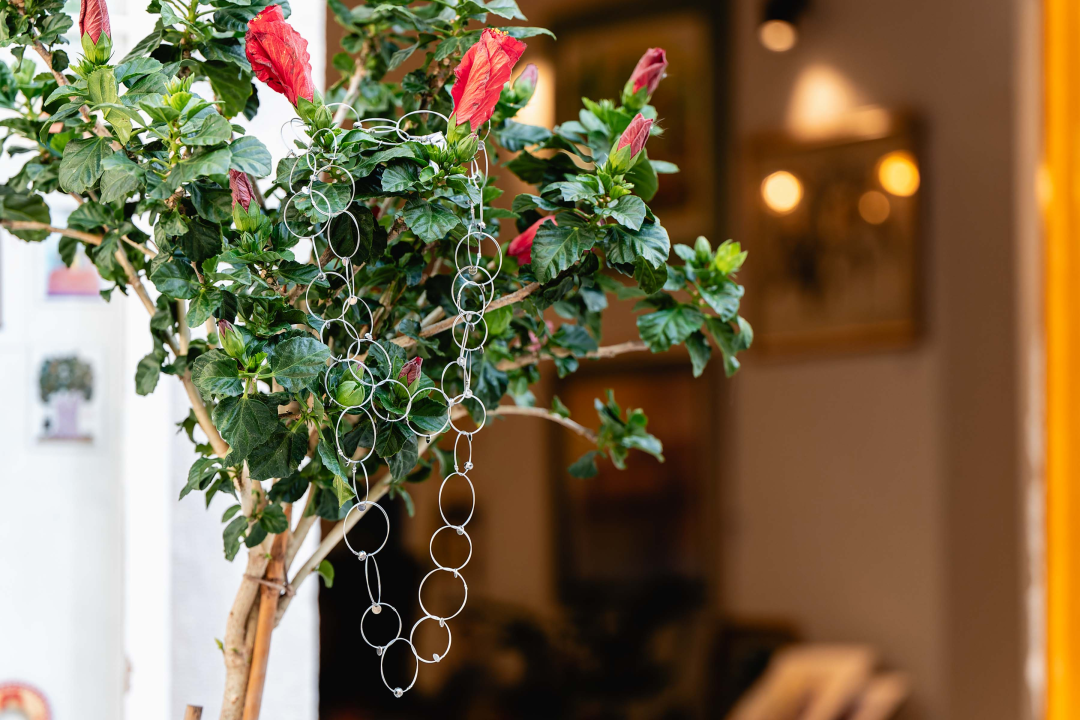 U Galeriju Juraj Dalmatinac stigle zimske kolekcije dizajnerske odjeće i nakita