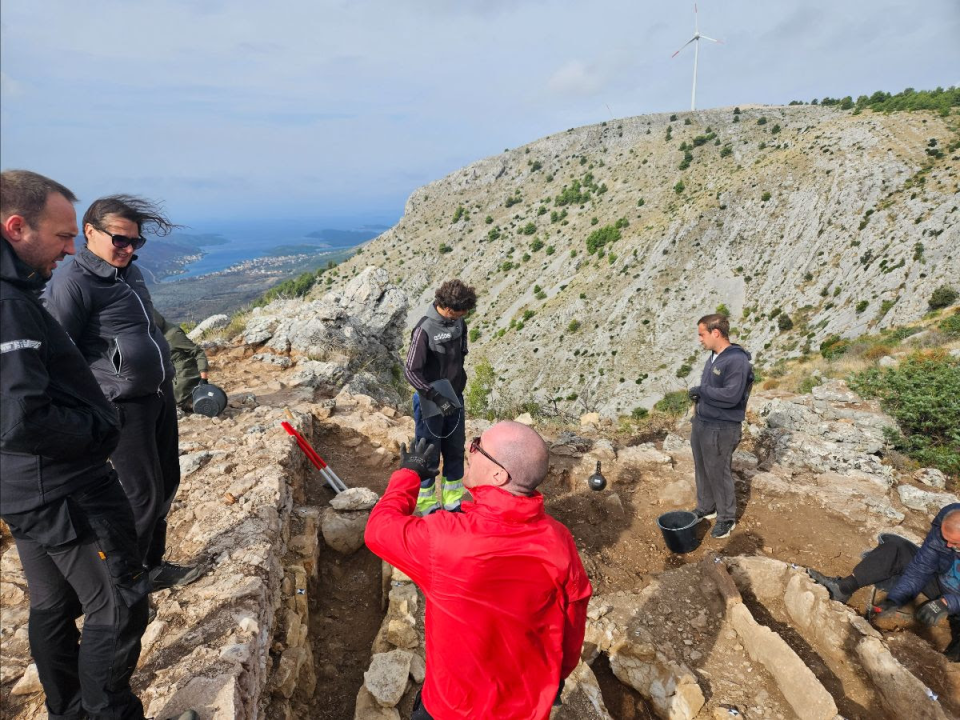 Razotkrivanje tajni kod Grebaštice: Pronađeni ostaci bedema, grobovi, kameni ulomci... 