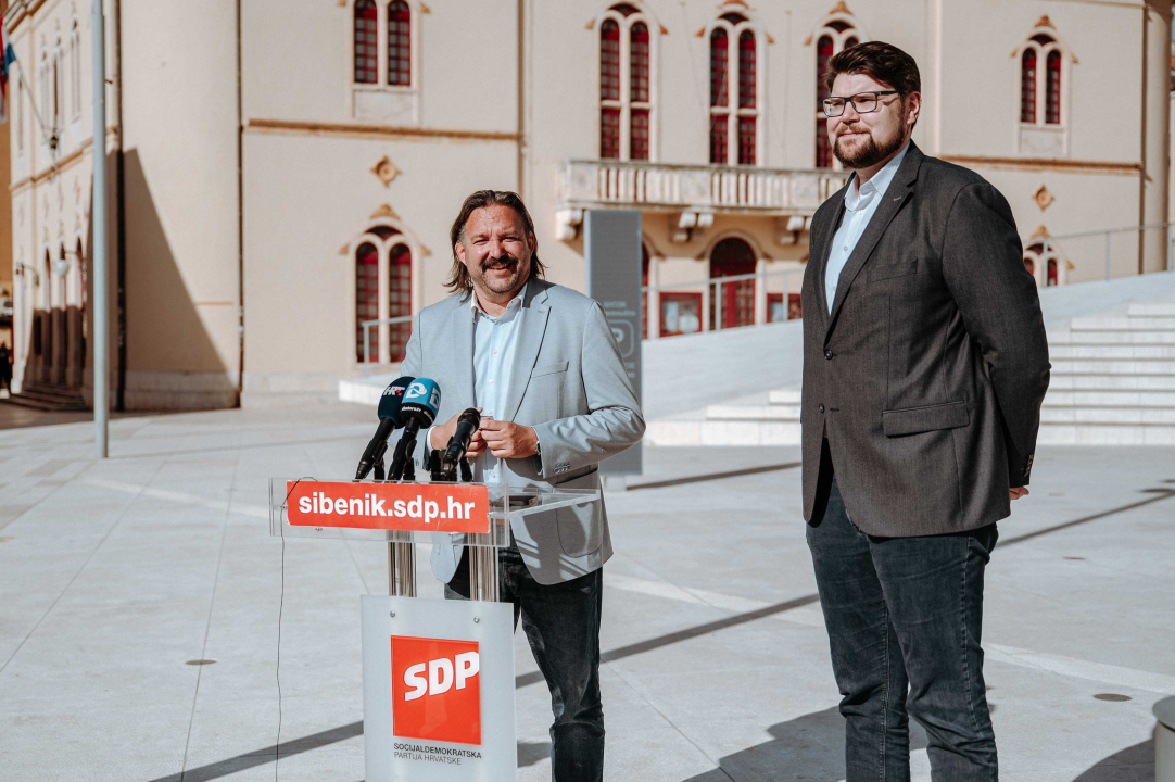 Restović i Grbin: Gradska uprava se potpuno pogubila, kakvu kvalitetu života građana žele?