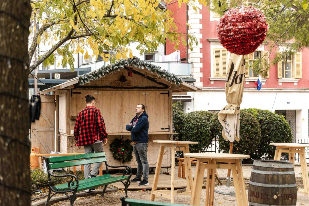 Večeras se otvara Adventura: Prošetali smo po đardinu, manje-više sve je spremno