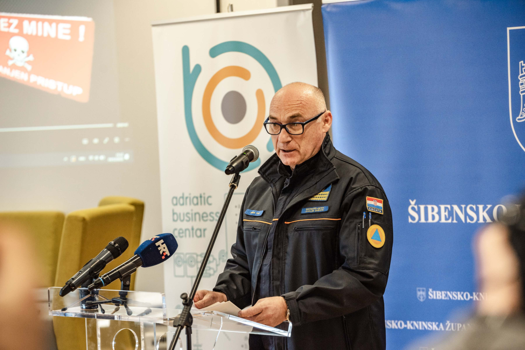 Šibensko-kninska županija oslobođena od mina, župan Jelić: 'S ovim činom smo upravo završili rat' 
