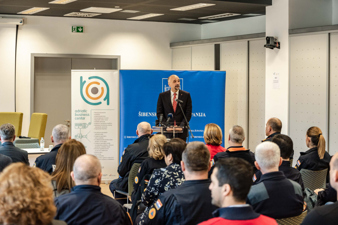 Šibensko-kninska županija oslobođena od mina, župan Jelić: 'S ovim činom smo upravo završili rat' 