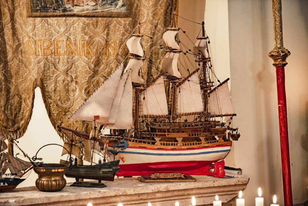 Blagdan sv. Nikole biskupa tradicionalno se slavi u svečevoj crkvi u Šibeniku