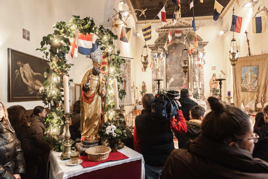 Blagdan sv. Nikole biskupa tradicionalno se slavi u svečevoj crkvi u Šibeniku