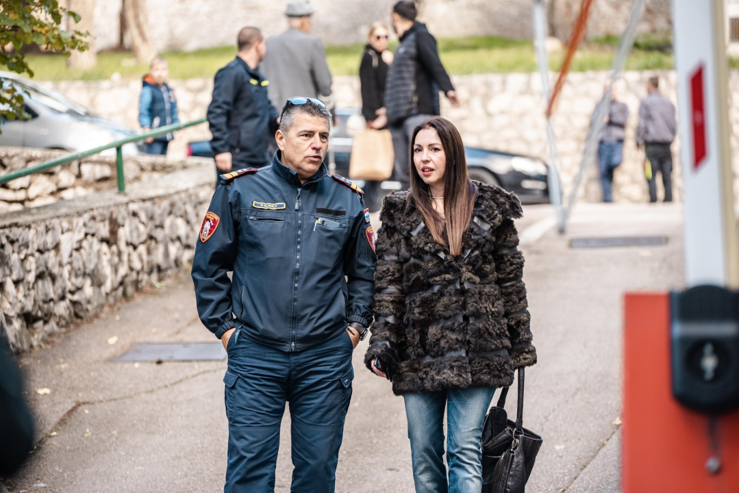 Živahno je bilo u Cvjetnom domu: 'Intervenirali' vatrogasci, HGSS-ovci, Crveni križ, policija… 