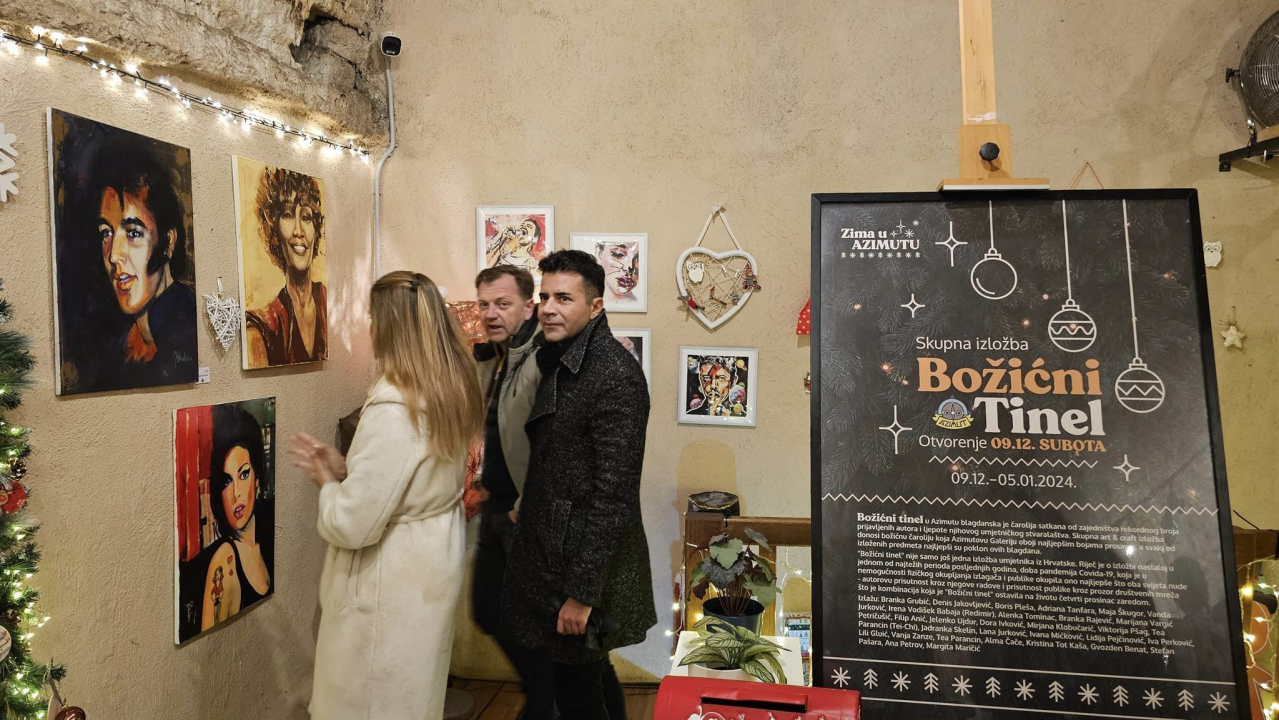 U Azimutu otvorena jedinstvena art &amp; craft izložba 'Božićni tinel'
