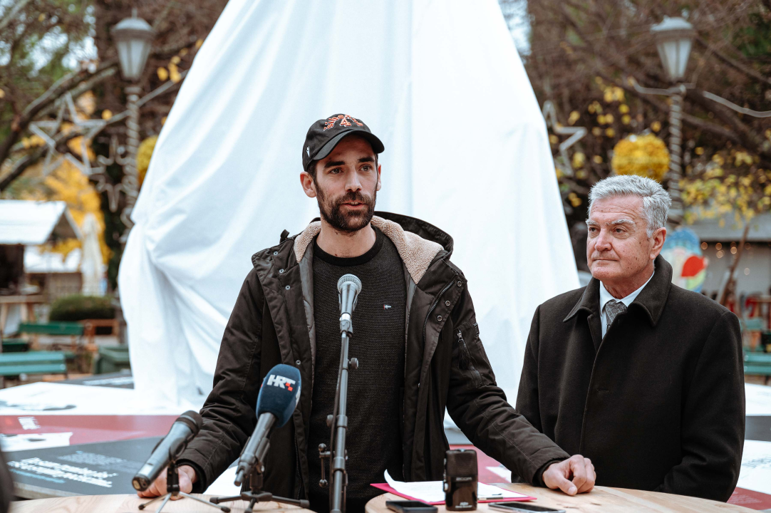 Umjetnička instalacija u spomen na Dražena Petrovića svečano otkrivena u đardinu