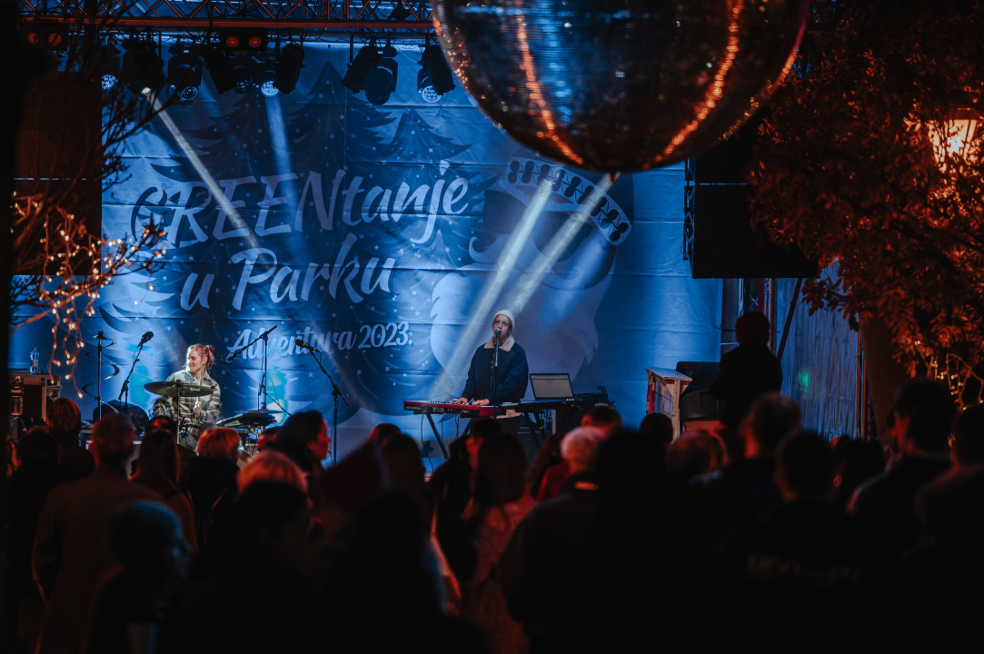 Djevojke koje polako postaju svjetska glazbena atrakcija rasplesale ekipu na Adventuri