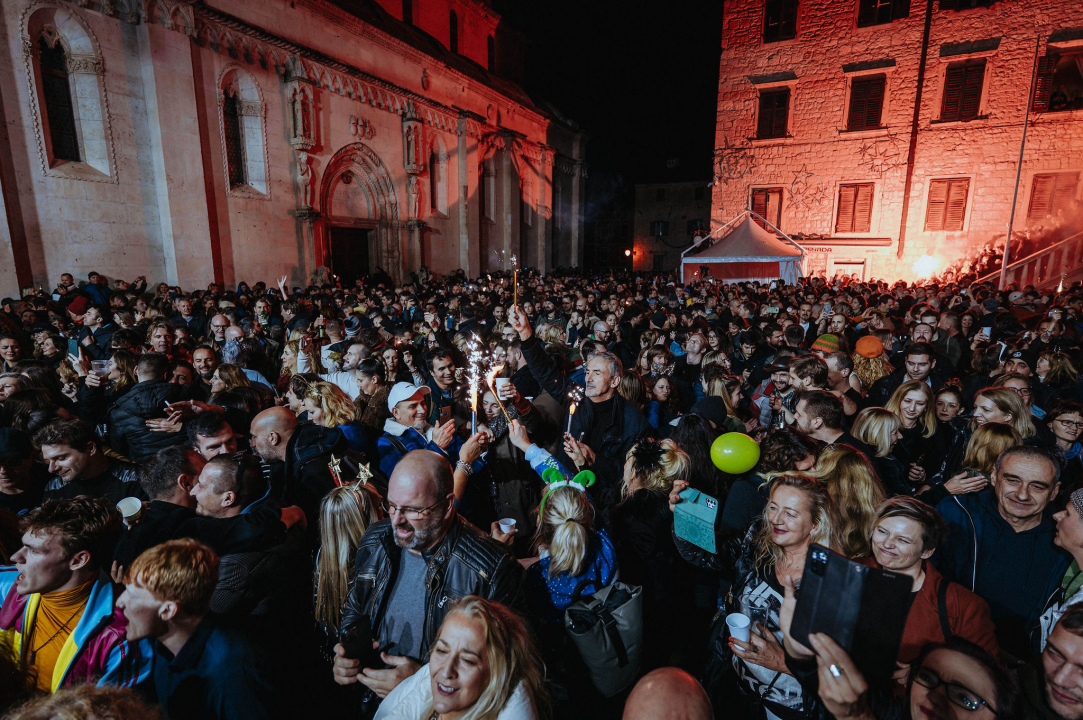 Stereo MC's uveo Šibenčane u 2024. godinu