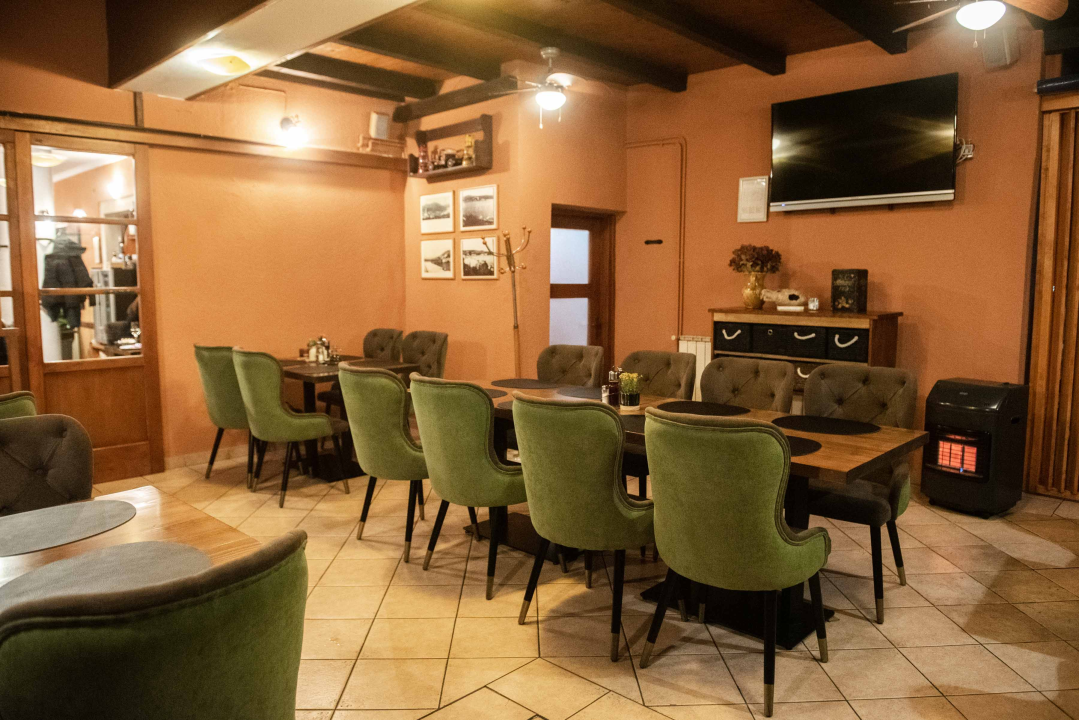 Provedite nezaboravne trenutke uz ukusne delicije u konobi Brošćica!