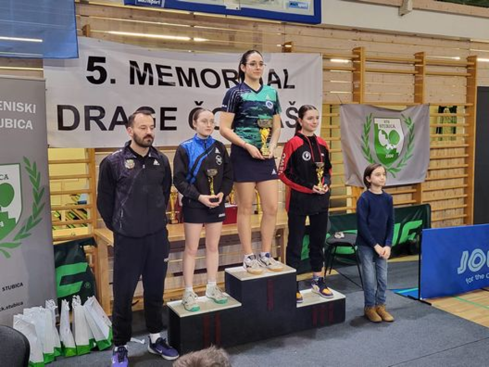 Šibenske stolnotenisačice se zadovoljne vraćaju iz Gupčeve Stubice