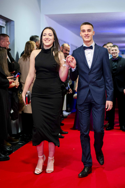 Zavirite na blještavi maturalni ples Tehničke škole Šibenik (1)