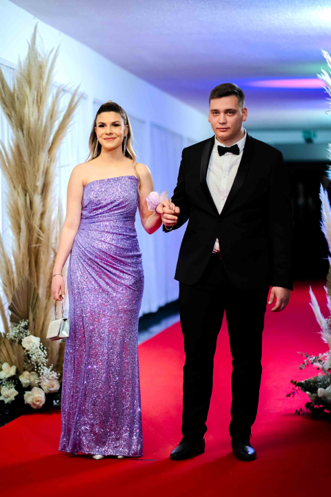 Zavirite na blještavi maturalni ples Ekonomske škole Šibenik (1)