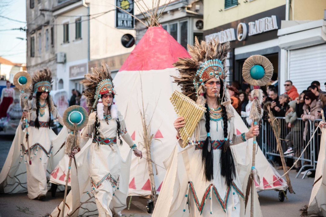  FOTOGALERIJA (2) Aleksandra Prijović nastupila na Murteru, tamo zabrana nije bilo