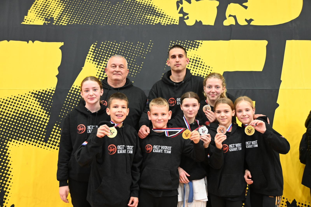 Karate klub Okit iz Slovenije se vratio s pregršt medalja: Njih sedam osvojilo ih šest