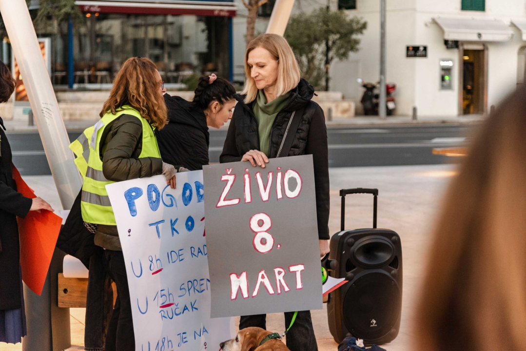 Ništa cvijeće i bombonijere: Šibenčanke, uz pokojeg Šibenčana, proslavile Dan žena na drugačiji način