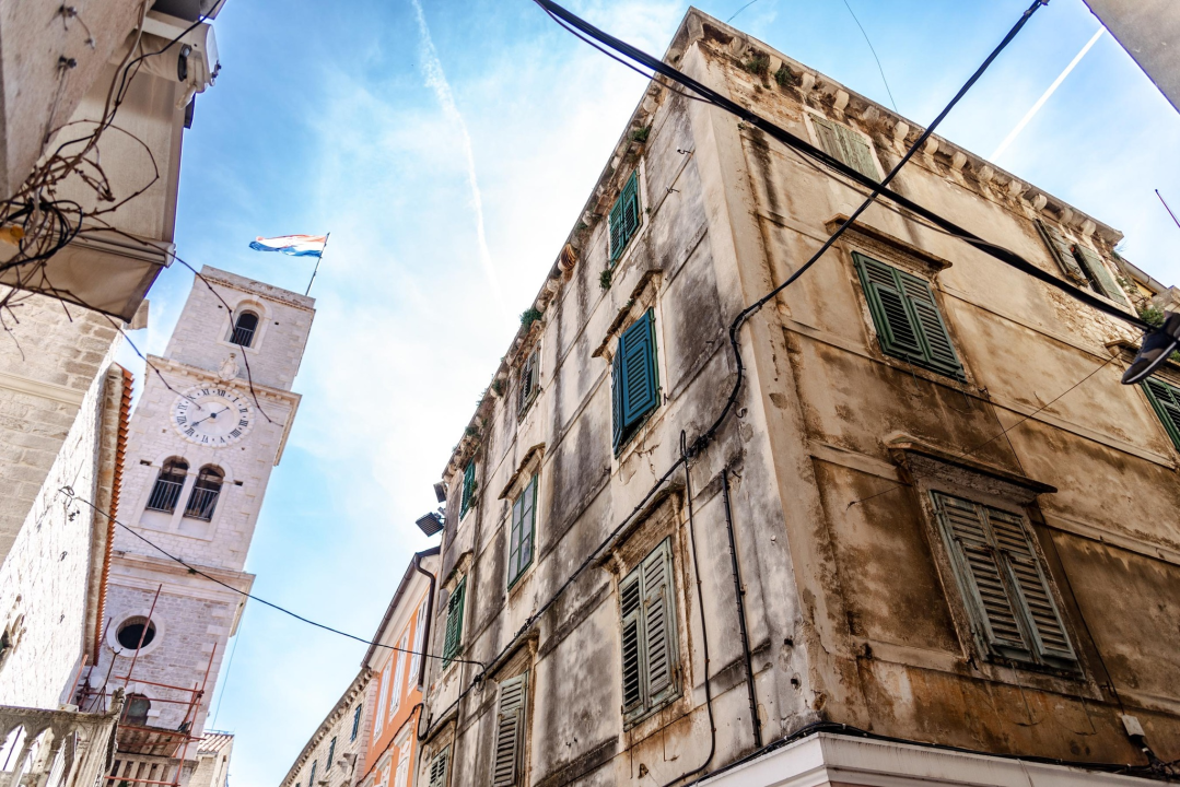 Naišli smo na pčelinjak na Maloj loži i pozvali pčelara: 'Nismo ni svjesni u kakvim ćemo problemima biti'